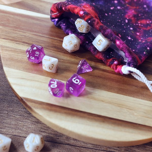 Opaque pearly white dice set