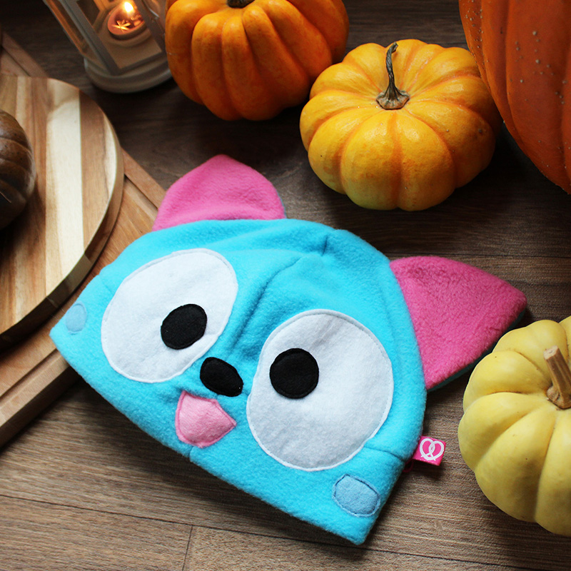Blue happy cat beanie - Pretzl Cosplay