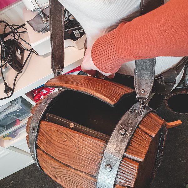 Beer keg (bag) and tankard foam crafting patterns and tutorial
