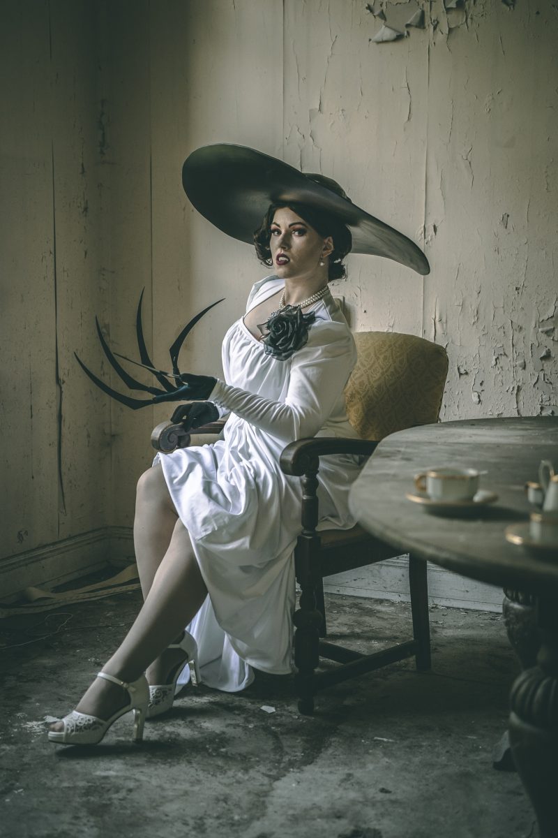 Lady Dimitrescu cosplay patterns and tutorial - Image 10